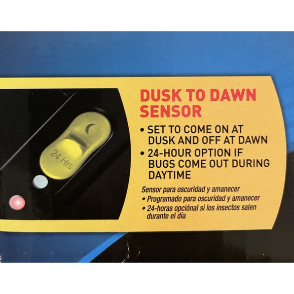 Black Flag Bug Zapper 2000 Volt Electronic Plug In Insect Killer BZ-20 NEW - Picture 6 of 7